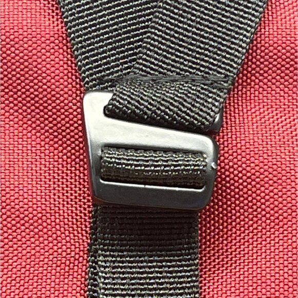 On Cloud Running pomegranate Red Roll-Top Closure Foldable Marketing Backpack - Picture 3 of 10